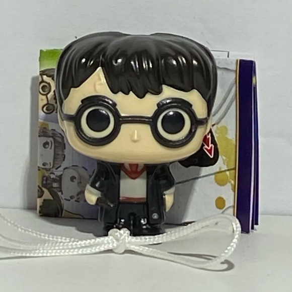 Harry Potter Kinder Joy 2023 Limited Edition Harry Potter Mini Funko Pop Toys - Picture 1 of 10
